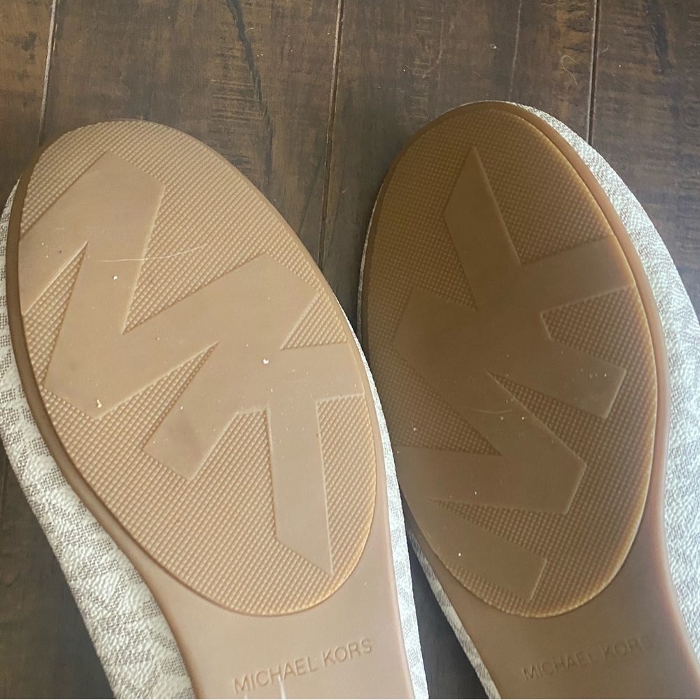 Michael Kors Reed Signature Patterned Loafers with Gold Accent - Picture 10 of 11